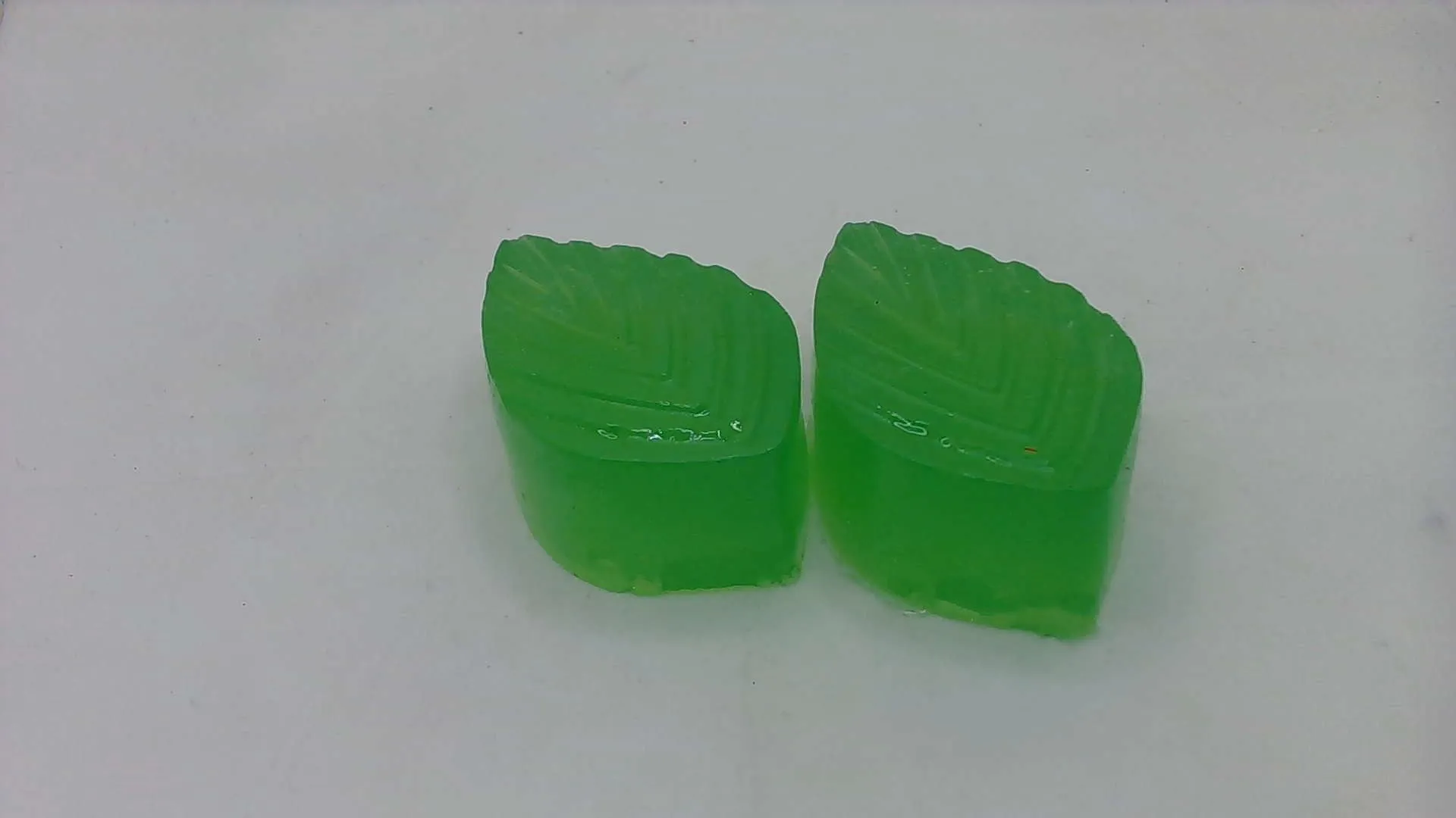 Fresh Cut Grass and Greenapple infused in Glycerin Leaf Soap (2-Pack)