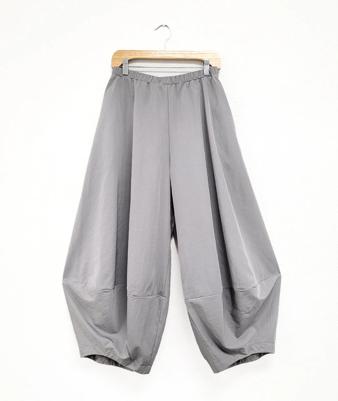 Niche - Waterfall - Jody Pant - Silver