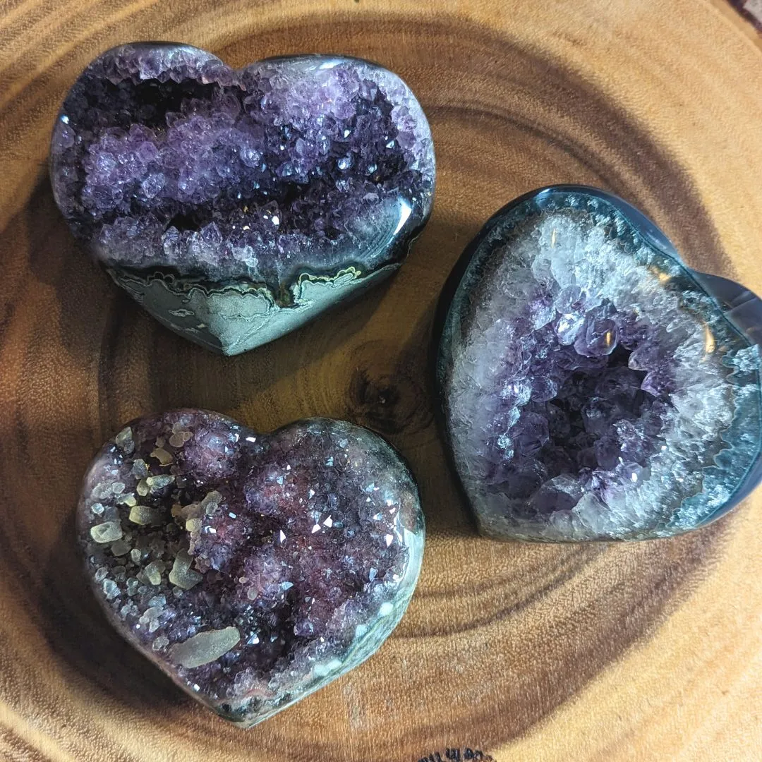 Tucson Unveiling~ Medium Natural Uruguay Amethyst Heart Geode Carving~